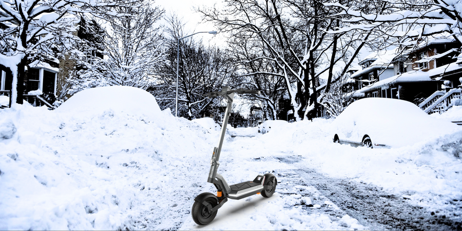 Scooters in Winter? Is it possible?  Is it dangerous? Is it sane?