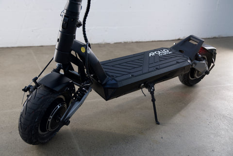 Apollo Phantom Folding mechanism