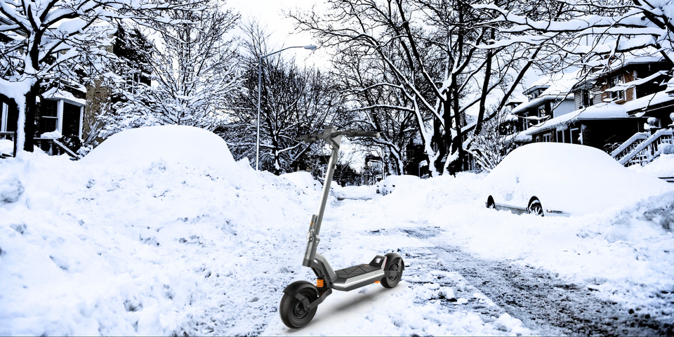 Scooters in Winter? Is it possible?  Is it dangerous? Is it sane?